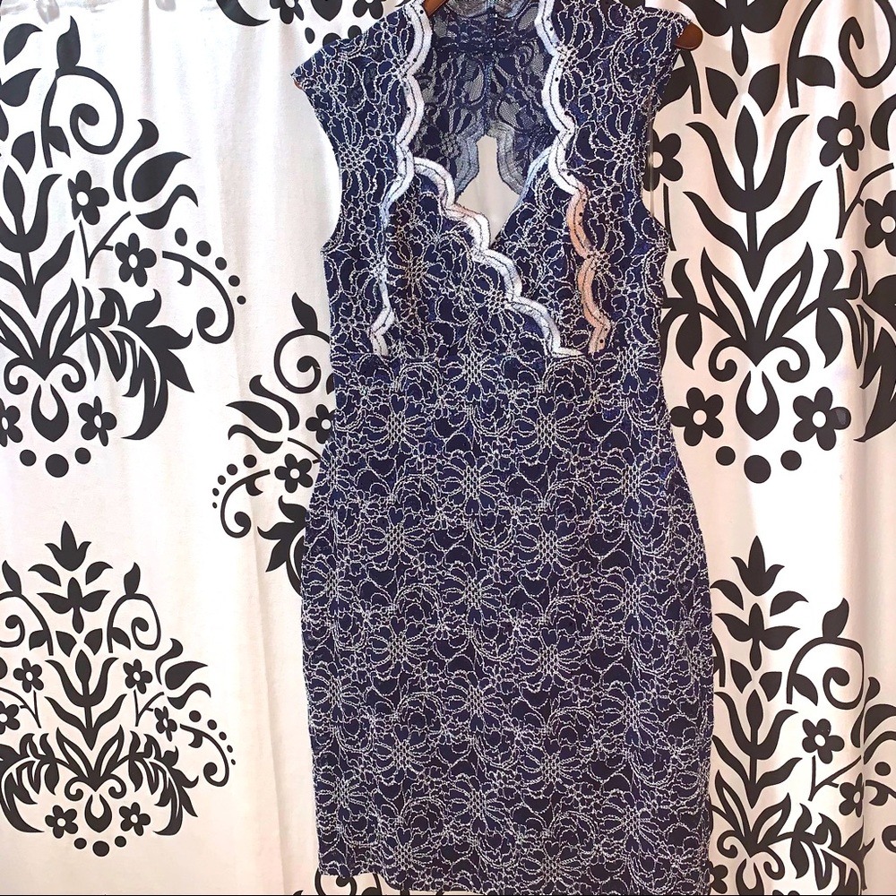 Connected Sleeveless Navy Lace Dress Keyhole Back